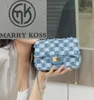 TOP 1:1 Bolsa de grife Denim Bolsa quadrada pequena para mulheres 2023 Nova bolsa de ombro com corrente Lingge pequena bola dourada versátil bolsa crossbody logotipo de substituição MARRY KOSS