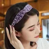 Hair Clips Fashion Retro Toothed Hairband Shinny Crystal Cross Girls Hoop Rhinestone Korean Style Sweet Headband