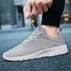 Wanderschuhe Herren und Damen Lässige atmungsaktive Mesh-Schnürsenkel Flats Sneakers Tennis für Paare