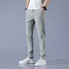 남성용 바지 캐주얼 짙은 주머니를 가진 남성용 바지는 단색 느슨한 조깅 바지 패션 한국 버전 대형 스트레이트 레그