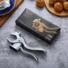 Dekorativa figurer HASHNUT WALNUT TOBIER SPRORREL FORM Mandelmutter Pekannötter Nötknäppare Öppnar Sheller Kök Tool Clip Clamp PLIER