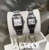 ساعة Wristwatches Steel Fashion Watch Watch Classic Little Cheetah Series Quartz with Pracelet Classes Earrings أحذية حقيبة يد