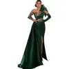 Groene donkere elegante Arabische cloumn avondjurken voorste split satijn sexy prom jurk kant appliques lange mouw chique speciale ocn jurk voor vrouwen 2024