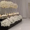 透明な背の高い透明なクリスタルグラスコーン型結婚式のホームテーブルのセンターピース装飾フラワースタンドセンターピースウェディングパーティーイベントの装飾のための低いボール