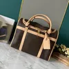 Hoge kwaliteit designer huisdier draagtassen katten honden tas geval mode luxe gratis verzending met bloemen letters raster