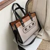 borsa New pop Tote tracolla larga ca stampa tote 60% di sconto nel negozio online