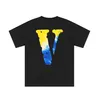 VLONE T-shirt Grande "V" Maglietta da uomo / da donna Coppie Casual Tendenza moda High Street Allentata HIP-HOP Camicia girocollo stampata in cotone 100% TAGLIA USA S-XL 6120