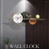 Horloges murales minimalisme horloge nordique suspendue luxe silencieux maison lumière mode fer art reloj pared decorativo décoration de la chambre