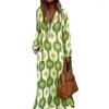 Casual Dresses Geometric Print Dress Vintage A-Line Maxi med V Neck Lapel Color Matching för kvinnors hösten Garderob Lady