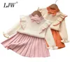 New Children Autumn Baby girls Knit Dresses Kids Winter Sweater Dress Woollen Long Sleeve Pleated Design Clothes284V1912132