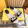 Pantofole di marca F firmati sandali baguette di lusso scarpe da donna da uomo cuscini comode pantofole da spiaggia con scivolo alla moda estiva in tela colorata in pelle