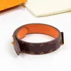 Designer Bracelet New brand V-shaped pendant fashionable and charming leather high-quality jewelry for men and women