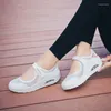 Wanderschuhe, leicht, fliegendes Gewebe, Sommer, lässig, für Damen, große Größe 42, Dämpfung, Outdoor-Sneaker, Damen, rutschfest, Sport, Joggen