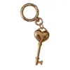 Nyckelringar Key Chain Pendant Heart Lock Shaped Keychain Fashionable Par Multifunktionell väskedekoration