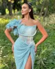 Prachtige One-shoulder Zeemeermin Avondjurken Veren Hoge Split Mouwloos Sweep Trein Prom Jassen Formele Gelegenheid Gown