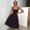 Frühjahr/Sommer Neues Produkt Einfaches Sling-Träger-Sexy-Kleid mit offenem Rücken