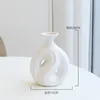 Vases White Ceramic Vase Shaped Hollow Porcelain Flower Arrangement Container Living Room Dining Table Dried Wedding Decor