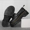 럭셔리 디자이너 플랫폼 여성 둥근 발가락 두꺼운 밑창 게으른 신발 여성의 영국 진짜 가죽 높이 증가 단일 신발 240306