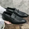 HBP bez marki duży rozmiar 47 48 punktowy buty palców palców mężczyzn formalny poślizg na sepatu Kulit pria oddychał mężczyźni