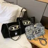 Barato atacado liberação limitada 50% desconto bolsa verão novo tecido de náilon texturizado vagando saco das mulheres grande capacidade commuter um ombro crossbody corrente