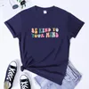 Damen-T-Shirts „Be Kind To Your Mind“-T-Shirt, süßes Frauen-T-Shirt mit psychischem Gesundheitsbewusstsein, Retro-Selbstliebe, inspirierendes T-Shirt-Top