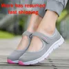 Sıradan Ayakkabı Kadın Daireleri 2024 İlkbahar Yaz Bayanlar Mesh Düz Yumuşak Nefes Beklenebilir Sabahlar Zapatos de Mujer