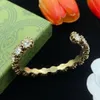 Bracciale di design Braccialetti di marca di lusso firmati per donna Design di lettere di alta qualità con diamanti Cento bracciale rigido con corpo regalo di Natale Portagioie molto buono