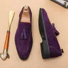 HBP icke-varumärke extra storlek 38-486.5-14 Purpurfärgad färg Hållbar modeslipp på mocka läder klassiska män Tassel loafer klänningskor