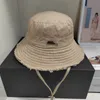 Chapeau de seau de créateur le Bob Chapeaux pour hommes femmes Casquette Wide Brim Designer Hat Sun empêcher Gorras Outdoor Beach Canvas Bucket Hat Designer Accessoires de mode