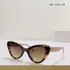 Solglasögon 2024 Vintage Triangle Cat Eye Women's High Fashion Hippie Spicy Girl Beach Glasses Outdoor Travel Camping