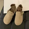 Sapatos casuais 2024 outono moda retro couro mule tamancos chinelos ao ar livre macio cortiça cinto fivela slides plana para mulher