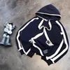 2024 LEOWE cardigan con logo ricamato Felpa con cappuccio con cerniera Loe da uomo e da donna allentata casual primavera e autunno giacca sportiva Felpa