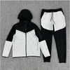 Designer Tracksuit Mens Tech Fleece Sportswear Niki Tech Casual Jacket JOGGERS Spring Autumn Nikie Clothes Daily Outfit Size M-XXL