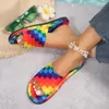 Sapatos casuais verão chegada moda corda plana tecer plus size chinelos dedo do pé redondo sandálias de praia ao ar livre macio feminino