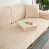 Velvet Sofa Cover Universal Plaid Plush Nonslip Thighted Living Room Warm Flanell Cushion Armstor Back Handduk 240304