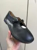 Casual Shoes Birkuir Original äkta läderlägenheter för kvinnor retro Mary Jane -knapp kinesisk stil mjuk handgjorda damer röda