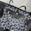 5A Borsa shopping in pelle goffrata con stampa leopardata Donna Like Mummy Borse Felicie Multi Pochette Neveres Fulles M50156 58525 40995 Spot all'ingrosso