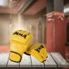 Équipement de protection Gants de boxe Demi-doigt Confortable Portable Sac d'arts martiaux Gants pour Karaté Muay Thai Entraînement Grappling Sparring Hommes Femmes yq240318