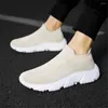 Chaussures décontractées Slip-ons numéro 44 baskets hommes 2024 blanc course garçons chaussures de Sport mocassins Tenismasculine inhabituel 2024g YDX1