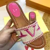 Luxury Slide Summer Beach Designer Designer Slipper A delizioso posate da esterno da viaggio per esterni SANSALE MULE MULI SCARPA DI ECCIPO DI QUALITÀ SCHE