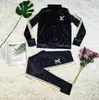 Spring Autumn New Women's Tracksuits Casual fashion Luxury brand Suit 2 Piece Set designer Tracksuit 0052