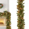 Fleurs décoratives Couronnes artificielles de Noël Guirlande de baies avec éclairage LED Baies rouges PVC Fée Pin Cheminée Escalier Porte Décor