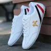 Schoenen heren lederen sneakers lente herfst Koreaanse stijl veter omhoog ronde hoofd casual lichtgewicht groot formaat schoenen zapatillas deporte