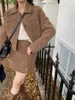 Arbeitskleider Süßes Mädchen Retro Anzug Damen Winter Wollmantel Hohe Taille Split Minirock Khaki Zweiteiliges Set Mode Weibliche Kleidung