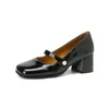 Модельные туфли, большие размеры 44, 45, 46, лакированные черные, серебристые, женские весенние туфли-лодочки с закрытым носком и жемчугом, элегантные женские квадратные туфли на массивном высоком каблуке Мэри Джейн