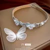 Y2K Leder Diamant Schmetterling Anhänger Halskette Choker Modischer süßer und cooler Stil Schlüsselbeinkette High-End-Schmuck