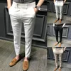 Herenkostuums Dapper en verfijnd zakelijk broekpak met slim fit stretch knoopsluiting (87 tekens)