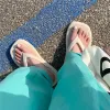 Terlik 2022 Yeni Düz Alt Sandalet Kadın Yaz Giyim Moda Net Kırmızı INS Flip Flops Basit Klip Ayak Plajı 3046