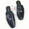 Tofflor kvinnliga skor snakeskin mjuk fyrkantig tå stor storlek lyx glider franse beige hälen sandaler mulor för kvinnor 2024 comf