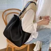 CGCBAG sac fourre-tout de luxe femme tendance grande capacité femme sac à bandoulière de haute qualité en cuir PU Simple concepteur femme sac à main 240309